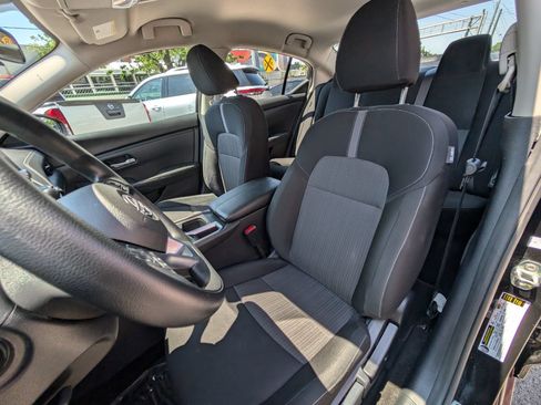Used 2025 Nissan Sentra SV w/ Trunk Package FWD image 21