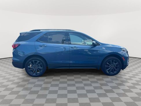 Used 2024 Chevrolet Equinox RS AWD/4WD image 4