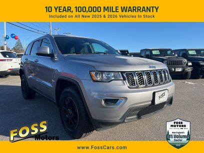 Certified 2019 Jeep Grand Cherokee Laredo