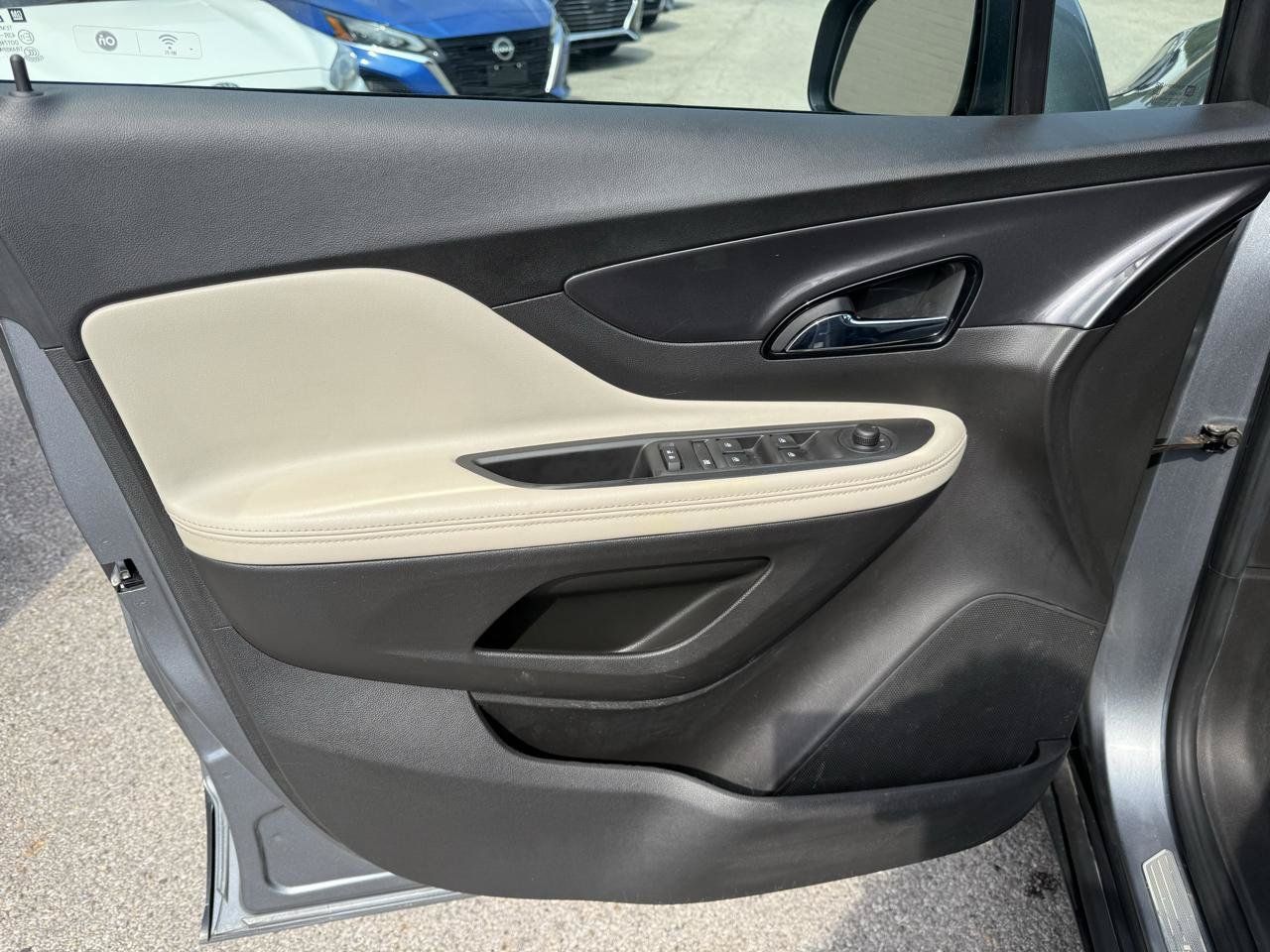 Used 2019 Buick Encore Preferred AWD/4WD image 28