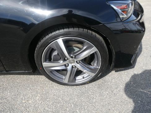 Used 2019 Lexus IS 300 IS 300 Sedan 4D w/ Premium Package image 33