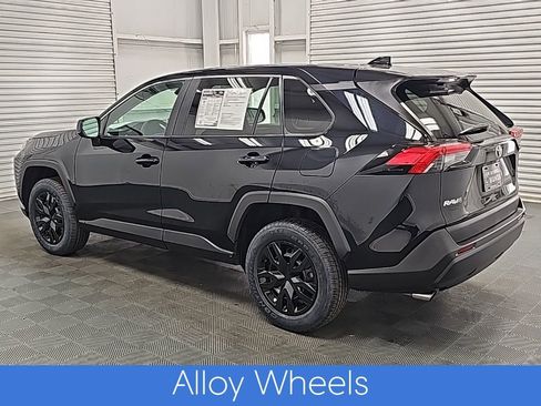 Used 2023 Toyota RAV4 LE image 6