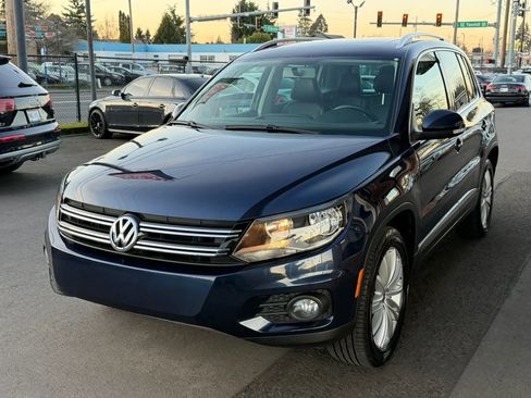 Used 2013 Volkswagen Tiguan S image 6