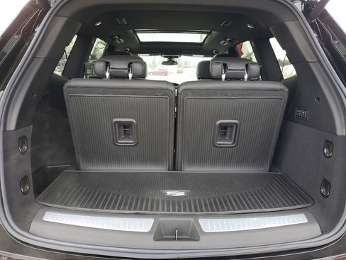 Used 2023 Cadillac XT6 Premium Luxury image 30