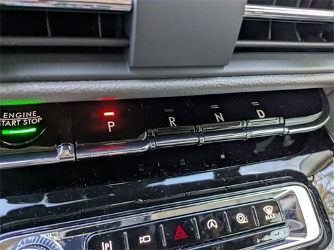 Used 2024 Lincoln Corsair Reserve w/ Equipment Group 202A image 16