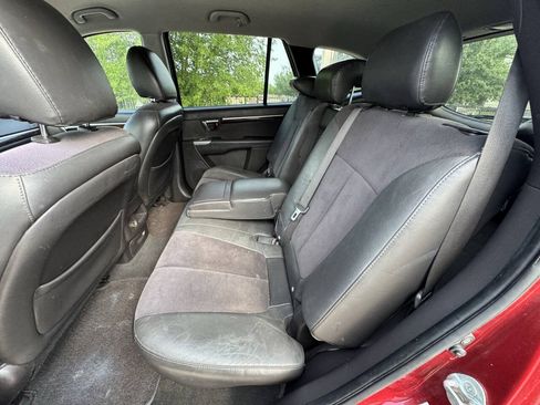 Used 2010 Hyundai Santa Fe SE FWD image 17