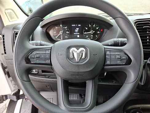 Used 2025 RAM ProMaster 3500 FWD image 7
