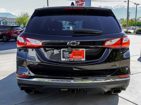 Used 2020 Chevrolet Equinox Premier w/ Premier Redline Edition AWD/4WD image 7