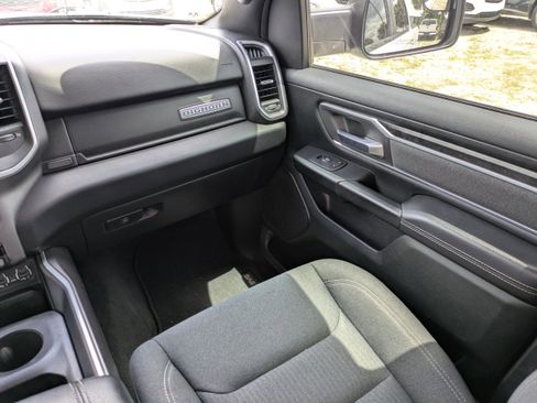 Used 2021 RAM 1500 Big Horn AWD/4WD image 16