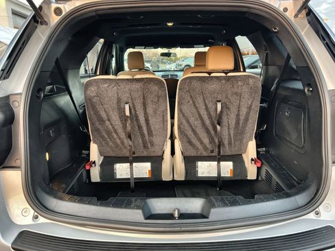 Certified 2019 Ford Explorer 4WD w/ Class III Trailer Tow Package image 25