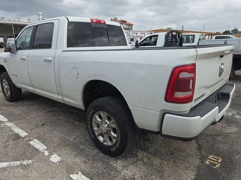 Used 2024 RAM 2500 Laramie w/ Safety Group AWD/4WD image 3