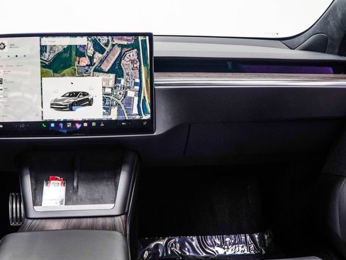 Used 2022 Tesla Model S AWD/4WD image 20