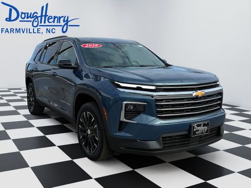 New 2026 Chevrolet Traverse LT w/ Sun and Wheel Package FWD image 7