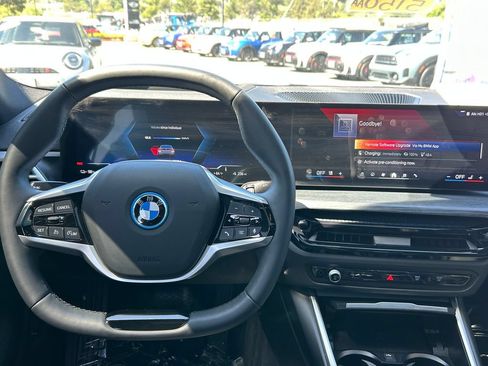 Used 2025 BMW i4 eDrive40 w/ Premium Package RWD image 17