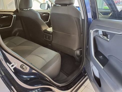 Used 2025 Toyota RAV4 XLE AWD/4WD image 25