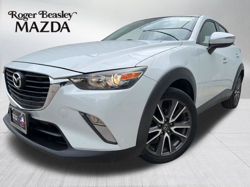 Used 2017 MAZDA CX-3 Touring FWD image 1