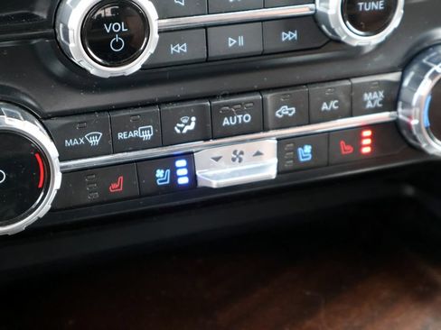 Used 2023 Ford F150 King Ranch w/ Equipment Group 601A High AWD/4WD image 7