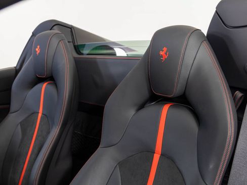 Used 2023 Ferrari F8 Tributo RWD image 46