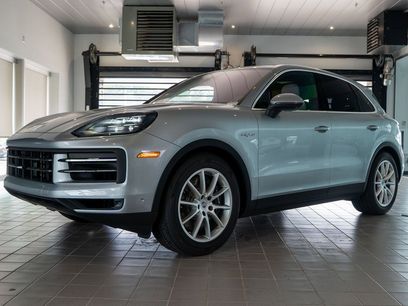 New 2025 Porsche Cayenne E-Hybrid