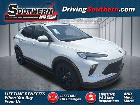 Used 2024 Buick Encore GX Sport Touring AWD/4WD image 1