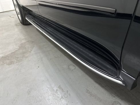 Used 2019 Chevrolet Suburban Premier w/ Max Trailering Package image 22