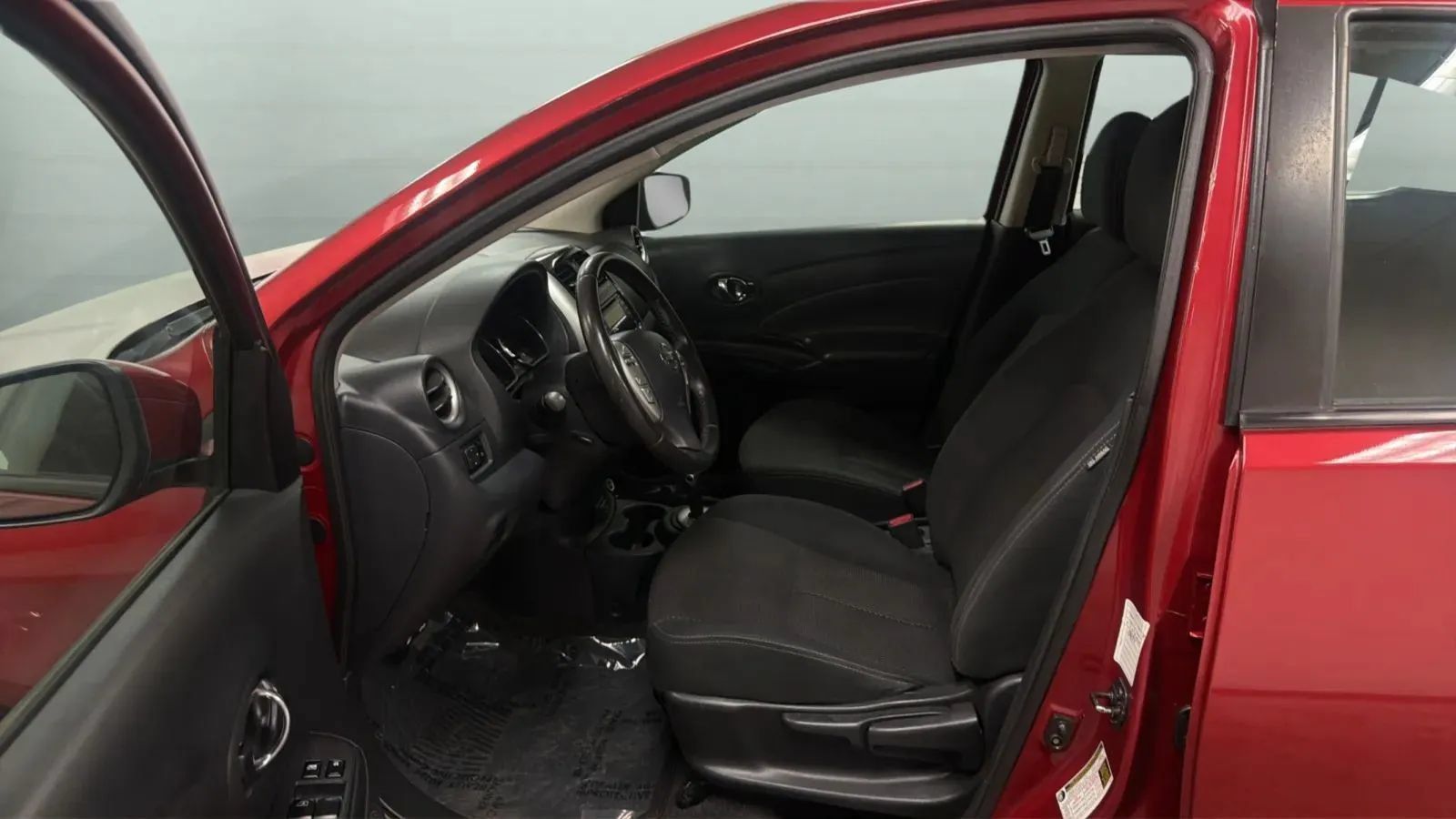 Used 2018 Nissan Versa SV w/ SV Special Edition Package FWD image 20