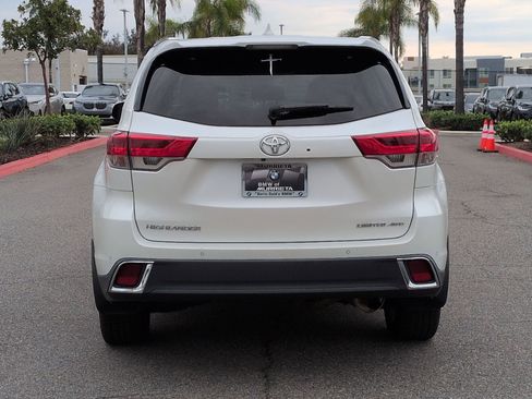 Used 2019 Toyota Highlander Limited image 9
