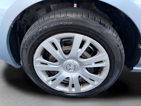 Used 2013 MAZDA MAZDA2 Sport image 24