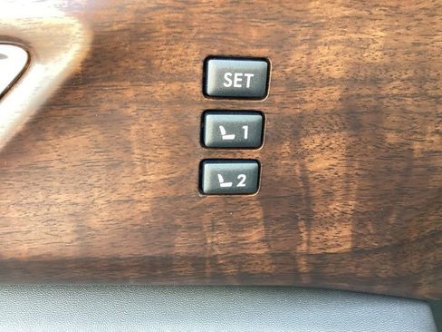 Used 2025 Subaru Ascent Touring image 28