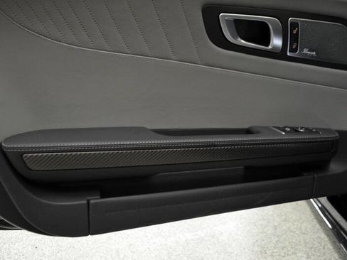 Used 2019 Mercedes-Benz AMG GT C w/ AMG Interior Night Package image 22