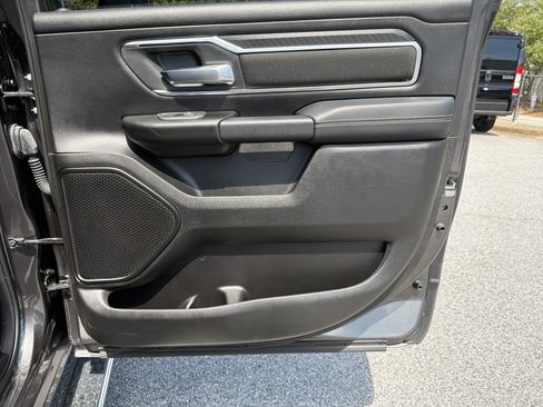 Used 2025 RAM 1500 Big Horn AWD/4WD image 19