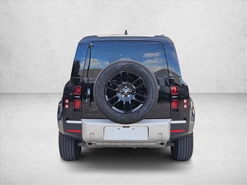 Used 2024 Land Rover Defender 110 S AWD/4WD image 6