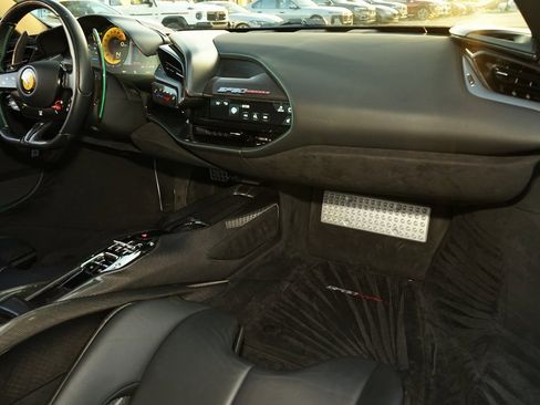 Used 2021 Ferrari SF90 Stradale image 20