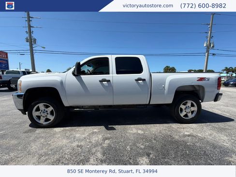 Used 2013 Chevrolet Silverado 2500 W/T AWD/4WD image 6