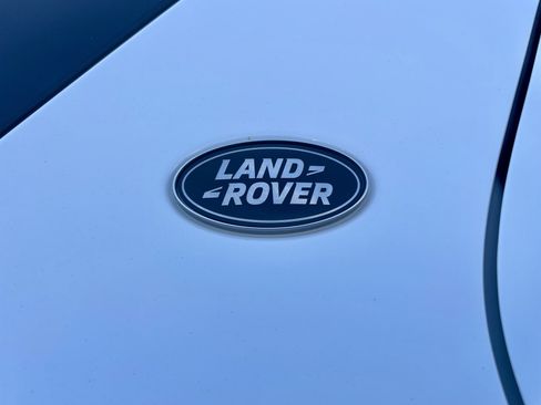 Certified 2025 Land Rover Discovery Sport S AWD/4WD image 38
