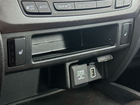 Used 2022 Honda Pilot EX-L image 25