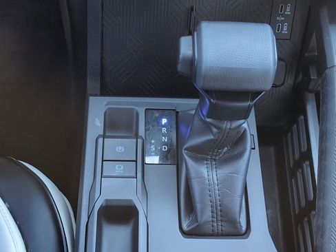 Used 2025 Toyota Tacoma SR image 24