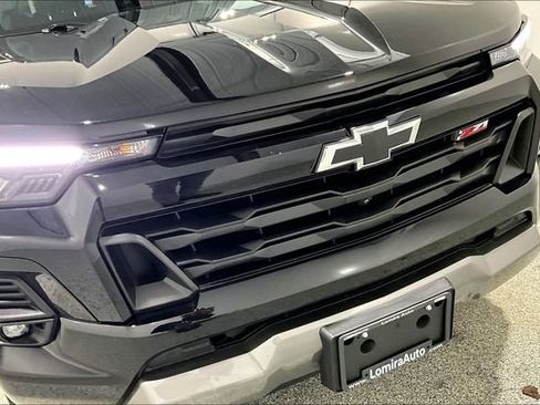 Used 2023 Chevrolet Colorado Z71 w/ Z71 Convenience Package 2 AWD/4WD image 35