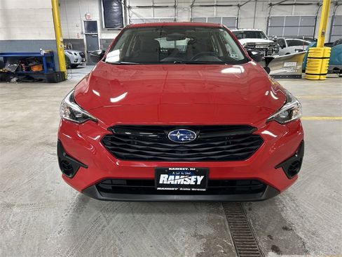 Certified 2025 Subaru Impreza 2.0i image 3