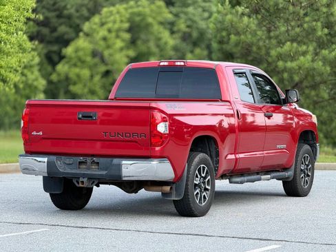 Used 2017 Toyota Tundra SR5 AWD/4WD image 11