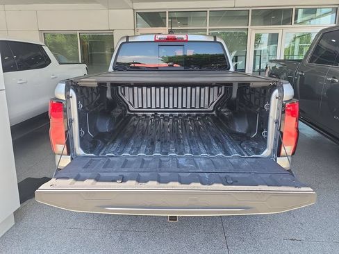 Certified 2024 Chevrolet Colorado Z71 w/ Z71 Convenience Package 2 AWD/4WD image 25
