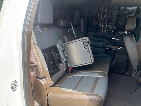 Used 2022 GMC Sierra 2500 Denali w/ Denali Ultimate Package AWD/4WD image 55
