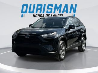 Used 2024 Toyota RAV4 LE video 1