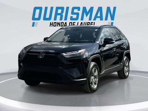 Used 2024 Toyota RAV4 LE image 1