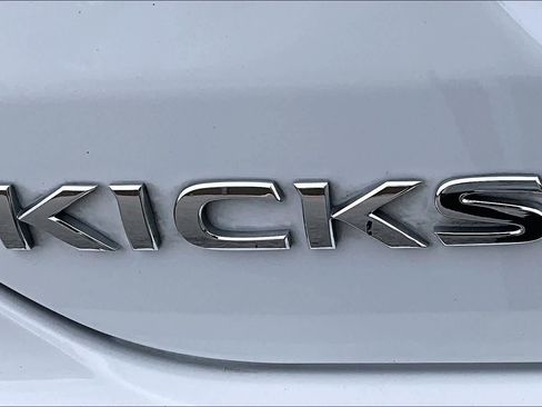 Certified 2024 Nissan Kicks S image 9