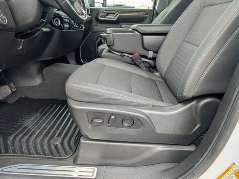 Certified 2025 Chevrolet Silverado 2500 LT w/ Convenience Package AWD/4WD image 14