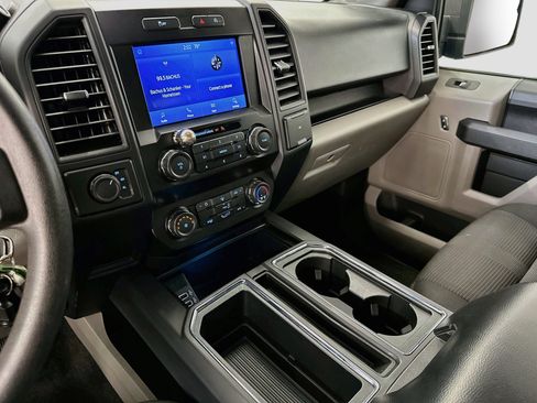 Used 2020 Ford F150 XL w/ Equipment Group 101A Mid AWD/4WD image 25