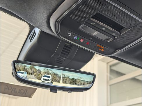 New 2026 GMC Acadia Denali Ultimate w/ LPO, Floor Liner Package AWD/4WD image 28