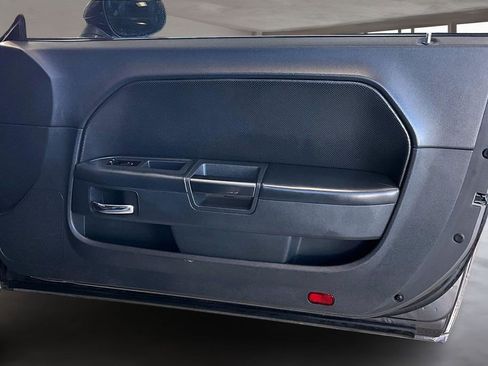 Used 2013 Dodge Challenger SXT Plus image 25