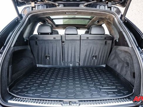 Used 2015 Porsche Cayenne Turbo image 67